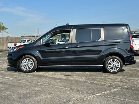 Used 2023 Ford Transit Connect XLT FWD image 6