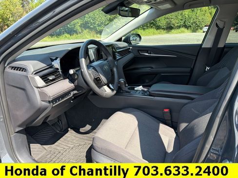 Used 2025 Toyota Camry LE w/ Convenience Package FWD image 24