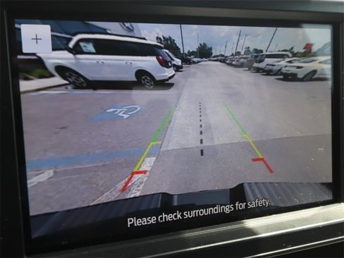 Certified 2024 Ford F250 XLT image 4