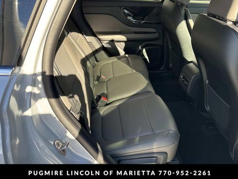 New 2026 Lincoln Corsair Premiere image 15