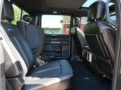 Used 2021 Ford F250 Platinum AWD/4WD image 14