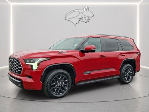 Used 2024 Toyota Sequoia Platinum image 1