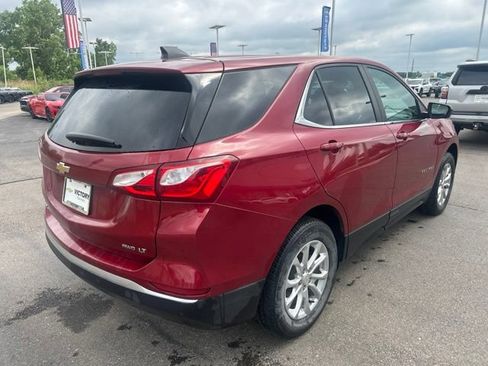 Used 2021 Chevrolet Equinox LT AWD/4WD image 5