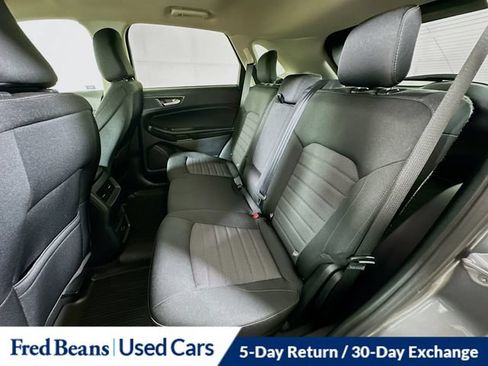 Used 2022 Ford Edge SE w/ Black Appearance Package AWD/4WD image 29