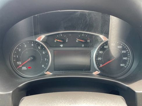 Used 2024 GMC Terrain SLE w/ Driver Convenience Package FWD image 15