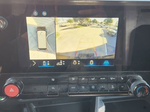 New 2025 Chevrolet Brightdrop 400 w/ Battery Pack, Max Range image 6