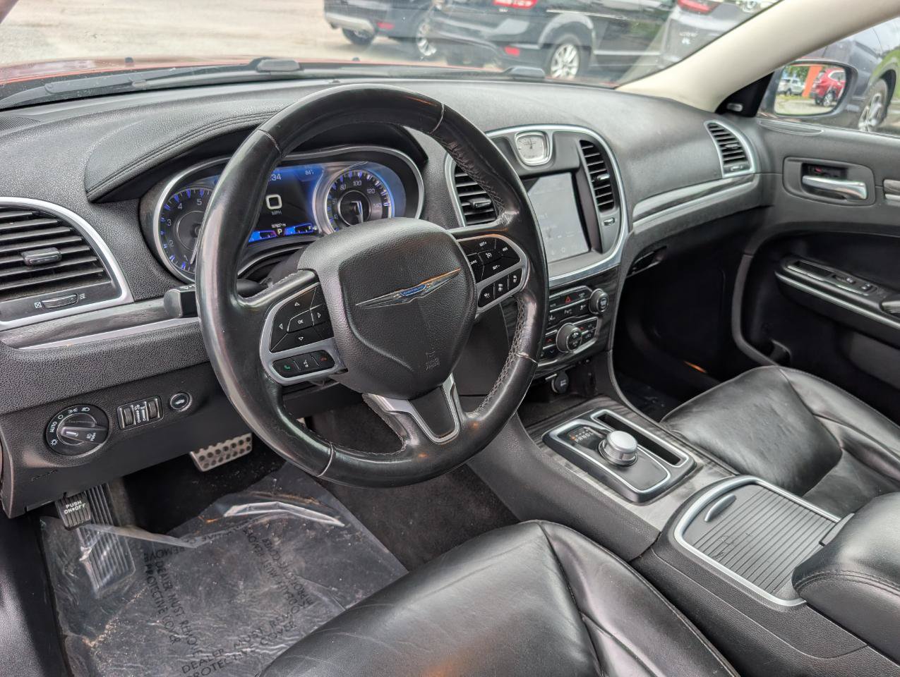 Used 2021 Chrysler 300 Touring L RWD image 16