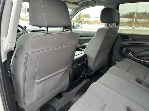 Used 2020 GMC Yukon SLE w/ SLE Value Package image 18