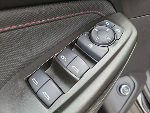 Used 2022 Chevrolet TrailBlazer RS w/ Sun and Liftgate Package FWD image 17