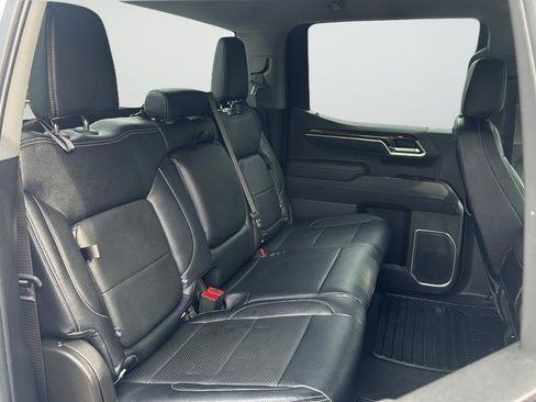 Used 2023 GMC Sierra 1500 Elevation image 20