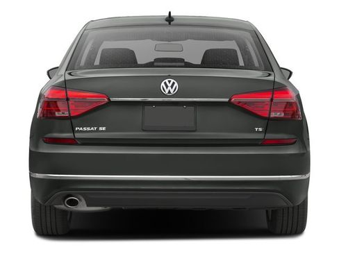 Used 2017 Volkswagen Passat 1.8T SE FWD image 5