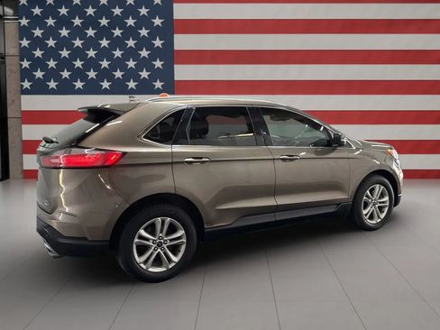Used 2019 Ford Edge SEL w/ Equipment Group 201A AWD/4WD image 8