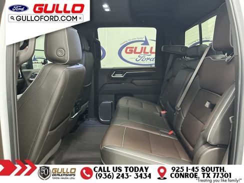 Used 2024 GMC Sierra 3500 Denali w/ Denali Reserve Package AWD/4WD image 14