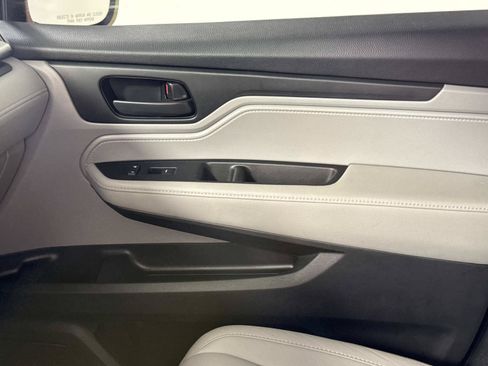 Used 2020 Honda Odyssey EX-L image 22