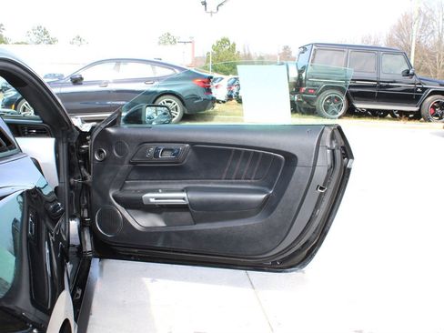 Used 2016 Ford Mustang GT Premium image 32