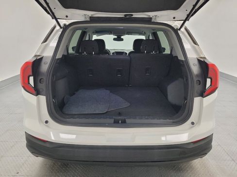 Used 2020 GMC Terrain SLE w/ LPO, Floor Liner Package FWD image 29