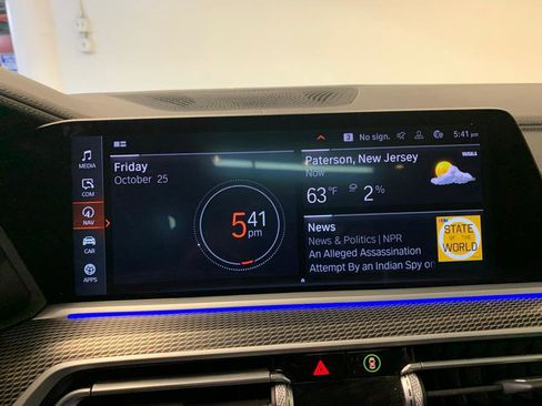 Used 2022 BMW X5 xDrive40i w/ M Sport Package image 25