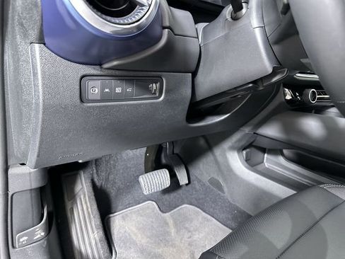 New 2026 Chevrolet Equinox EV LT FWD image 18