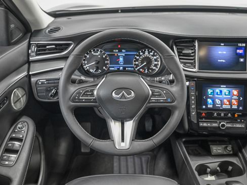 Used 2025 INFINITI QX50 Luxe AWD/4WD image 17