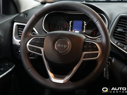 Used 2022 Jeep Cherokee Sport AWD/4WD image 20