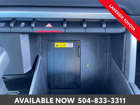 Used 2023 Toyota Tundra Platinum image 36