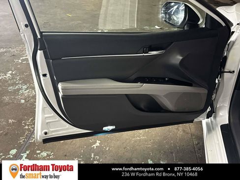 Used 2019 Toyota Camry XSE w/ Carpet Mat Package FWD image 15
