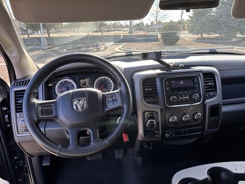 Used 2017 RAM 1500 Tradesman w/ Chrome Appearance Group image 17