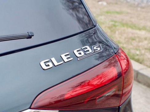 Used 2024 Mercedes-Benz GLE 63 AMG S image 19