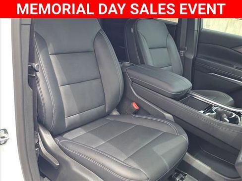 New 2026 Chevrolet Traverse LT w/ Midnight/Sport Edition FWD image 14