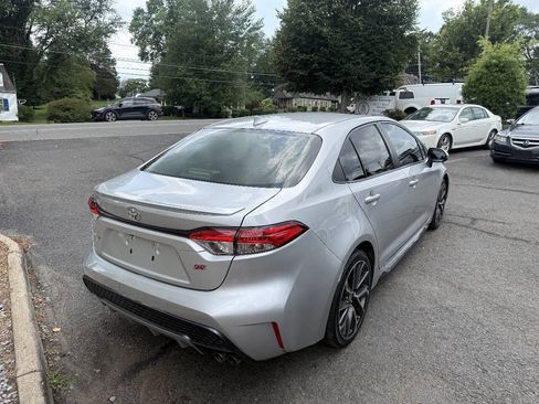 Used 2020 Toyota Corolla SE w/ SE Premium Package FWD image 9