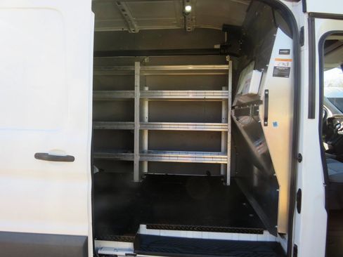 Used 2018 Ford Transit 250 148 High Roof RWD image 15