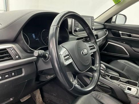 Used 2020 Kia Telluride S w/ S 8 Passenger Seating Package image 17