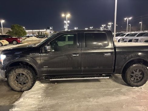 Used 2015 Ford F150 Lariat image 3