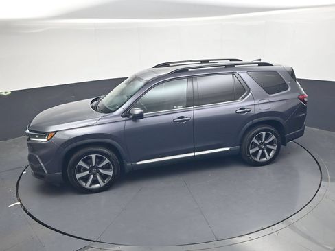 Used 2023 Honda Pilot Elite image 38