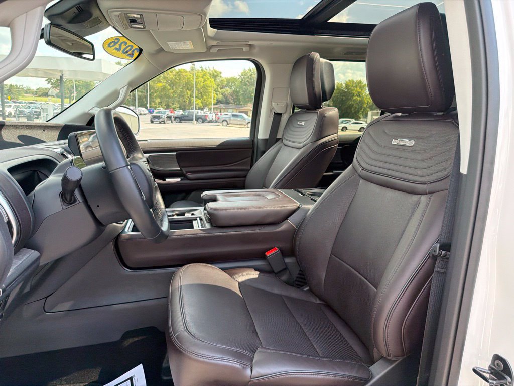Certified 2026 Ford Expedition Platinum w/ Platinum Ultimate Package AWD/4WD image 13
