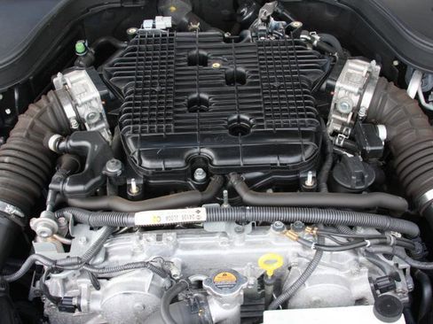 Used 2009 INFINITI G37 Sport w/ Premium Pkg image 11