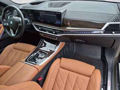 Used 2024 BMW X5 xDrive50e w/ Executive Package AWD/4WD image 23