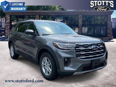 New 2026 Ford Explorer Active w/ Active Comfort Package RWD image 1