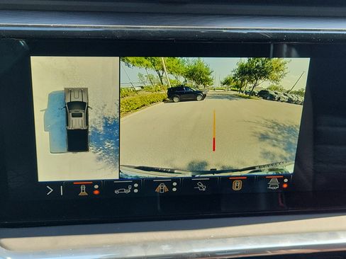 Used 2024 GMC Sierra 2500 Denali Ultimate w/ Max Trailering Package AWD/4WD image 26
