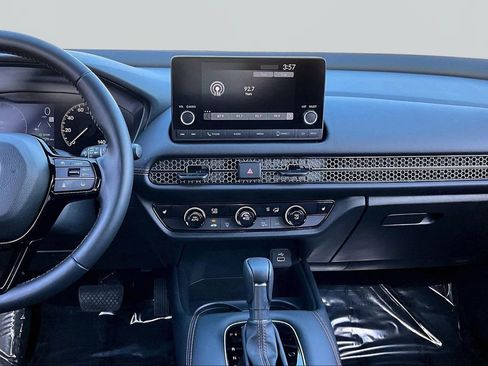 Used 2025 Honda HR-V Sport image 10