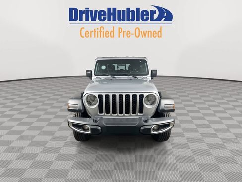 Used 2023 Jeep Gladiator Sport image 9