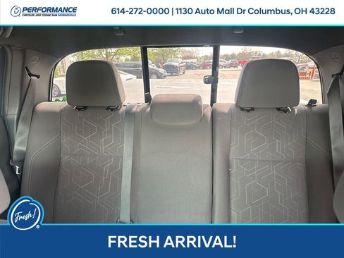 Used 2016 Toyota Tacoma TRD Sport image 23