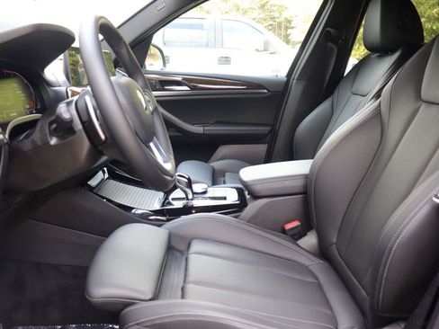 Used 2024 BMW X3 sDrive30i w/ Convenience Package RWD image 10