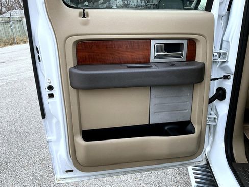 Used 2010 Ford F150 Lariat image 22