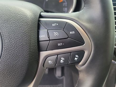 Used 2021 Jeep Grand Cherokee 80th Anniversary w/ Quick Order Package 28K 80th image 22