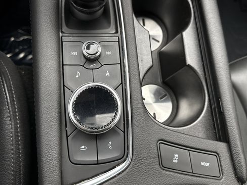 Used 2020 Cadillac XT6 Sport image 23