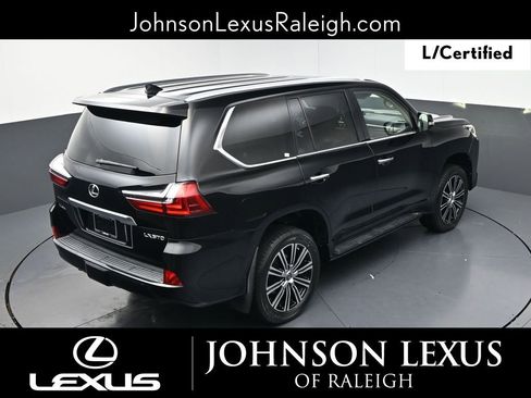Used 2021 Lexus LX 570 4WD w/ Luxury Package image 29