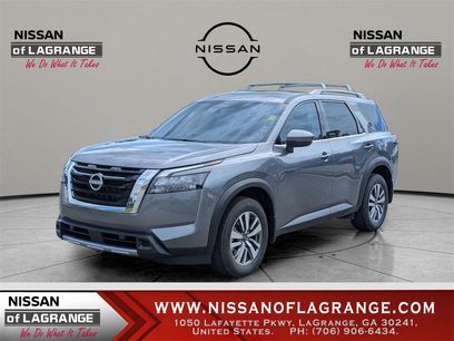 New 2025 Nissan Pathfinder SL
