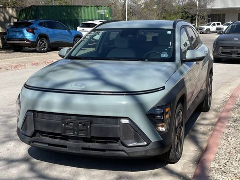 Used 2025 Hyundai Kona SEL image 1