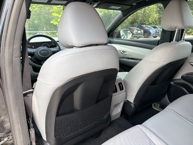Certified 2025 Hyundai Tucson Limited AWD/4WD image 45